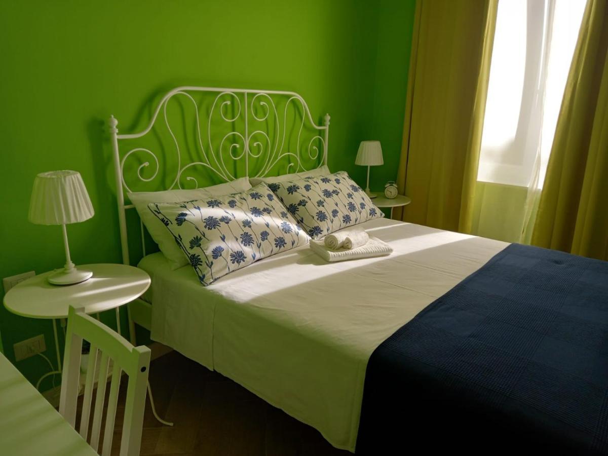 Bed & Breakfast Stella Scugnizza Napels